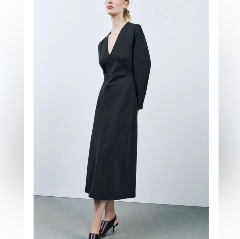 Zara Dark Gray/Charcoal V-Nexk Long Sleeve Dress